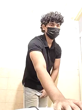 Snapshot of Goodmens5 chatting on November 10, 2025, 11:48 am Goodmens5 online show from November 10, 2025, 11:48 am