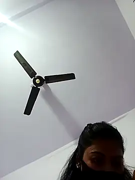 Snapshot of Hot_radha02 chatting on December 16, 2025, 2:10 pm Hot radha02 online show from December 16, 2025, 2:10 pm