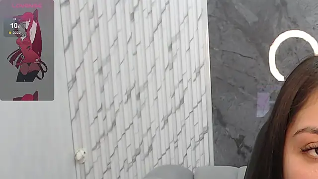 Snapshot of Ivony18_b chatting on January 14, 2026, 3:10 am Ivony18 b online show from January 14, 2026, 3:10 am