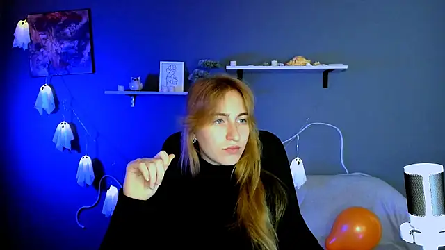 Snapshot of beauty_ginger_ chatting on October 27, 2025, 9:43 am beauty ginger  online show from October 27, 2025, 9:43 am