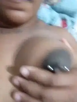 nessinha12 online show from October 29, 2025, 3:49 am