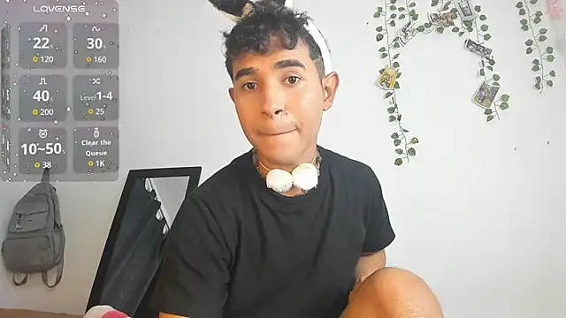 cute sammy 1 online show from November 5, 2025, 7:50 pm