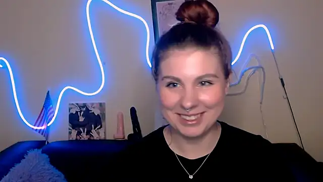 Snapshot of NaughtySandy11 chatting on September 25, 2025, 9:37 am NaughtySandy11 online show from September 25, 2025, 9:37 am