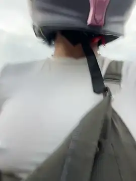 Snapshot of AlannaEvons chatting on November 15, 2025, 10:03 pm AlannaEvons online show from November 15, 2025, 10:03 pm