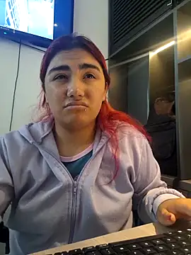 Snapshot of Lucyheart_ chatting on September 16, 2025, 7:59 pm Lucyheart online show from September 16, 2025, 7:59 pm