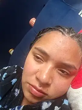 Snapshot of amanne_misa chatting on December 22, 2025, 3:23 pm amanne misa online show from December 22, 2025, 3:23 pm