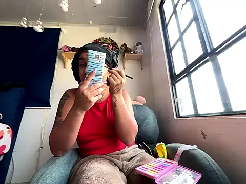 Snapshot of amanne_misa chatting on January 14, 2026, 6:33 pm amanne misa online show from January 14, 2026, 6:33 pm