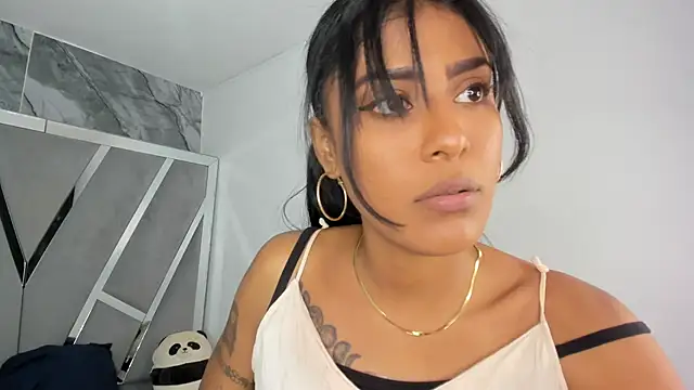 babilett online show from December 20, 2025, 10:12 pm