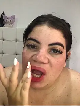 Kuromy x online show from April 19, 2026, 3:46 pm