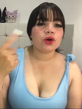 Kuromy x online show from April 15, 2026, 7:58 pm