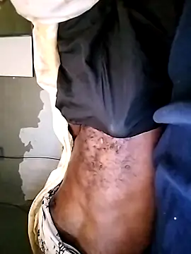 Snapshot of Bennteny67 chatting on October 20, 2025, 9:54 am Bennteny67 online show from October 20, 2025, 9:54 am