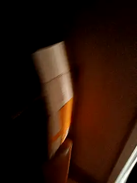 Snapshot of boyhi199x chatting on October 13, 2025, 1:18 am boyhi199x online show from October 13, 2025, 1:18 am