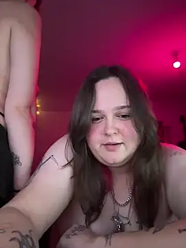 Snapshot of luno0421 chatting on March 2, 2026, 1:39 am luno0421 online show from March 2, 2026, 1:39 am