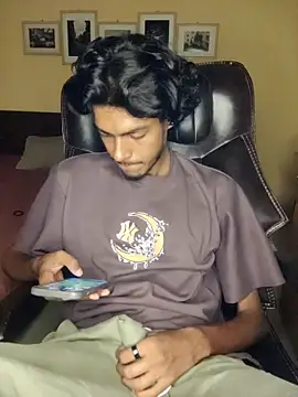 thecatfish online show from October 29, 2025, 11:47 pm