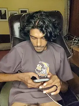 thecatfish online show from October 28, 2025, 5:01 pm