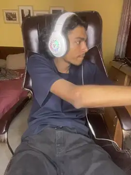 thecatfish online show from November 30, 2025, 7:42 am