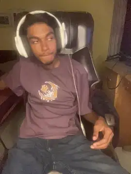 thecatfish online show from December 1, 2025, 7:59 pm