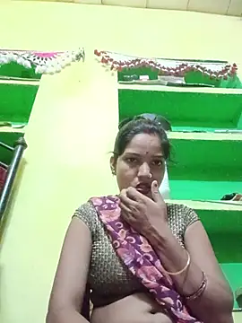 Snapshot of Seema_guptaji chatting on July 14, 2026, 3:44 am Seema guptaji online show from July 14, 2026, 3:44 am