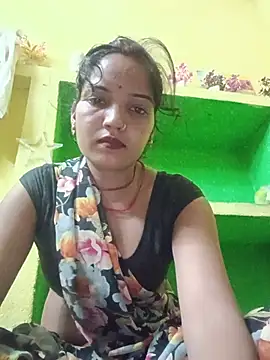 Snapshot of Seema_guptaji chatting on July 3, 2026, 4:24 pm Seema guptaji online show from July 3, 2026, 4:24 pm