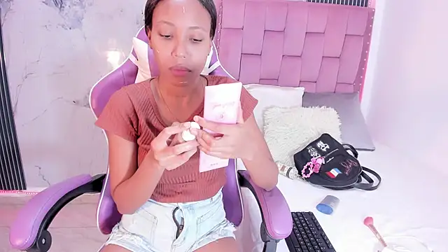 Snapshot of Mia_Duarte1 chatting on October 3, 2025, 7:26 pm Mia Duarte1 online show from October 3, 2025, 7:26 pm