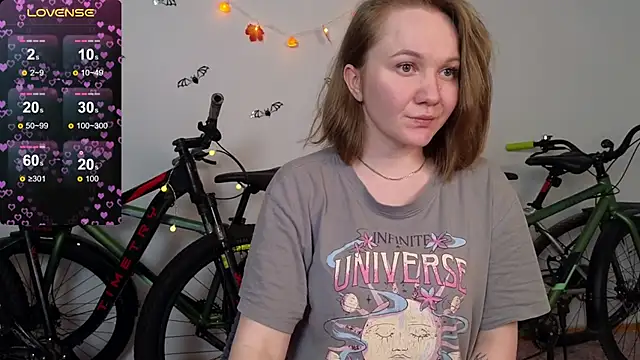 BellaMurrr online show from October 24, 2025, 5:39 am