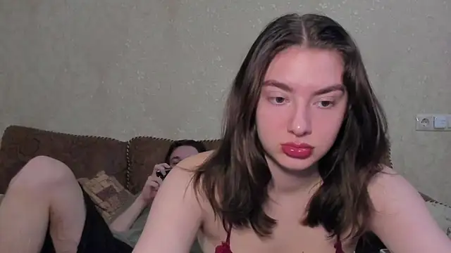 muuur fam online show from October 18, 2025, 7:49 pm