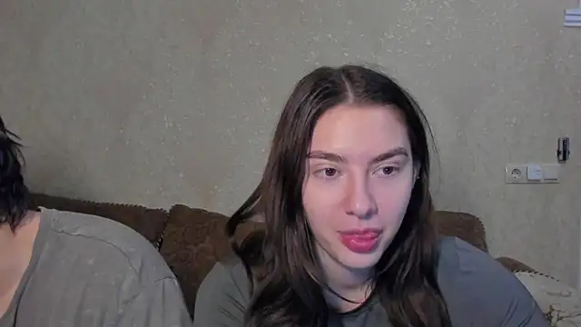 muuur fam online show from October 21, 2025, 8:52 pm