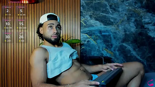 Snapshot of luca_flame chatting on October 19, 2025, 10:12 pm luca flame online show from October 19, 2025, 10:12 pm