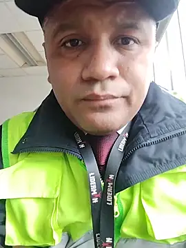 danigarci2307 online show from November 1, 2025, 7:41 pm