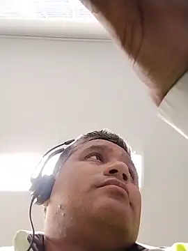 Snapshot of danigarci2307 chatting on February 16, 2026, 10:40 pm danigarci2307 online show from February 16, 2026, 10:40 pm