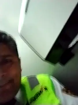 danigarci2307 online show from October 18, 2025, 2:19 pm