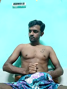 Snapshot of ShinuRoy chatting on September 21, 2025, 10:48 pm ShinuRoy online show from September 21, 2025, 10:48 pm