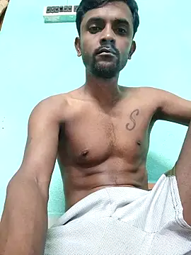 Snapshot of ShinuRoy chatting on October 10, 2025, 12:22 am ShinuRoy online show from October 10, 2025, 12:22 am