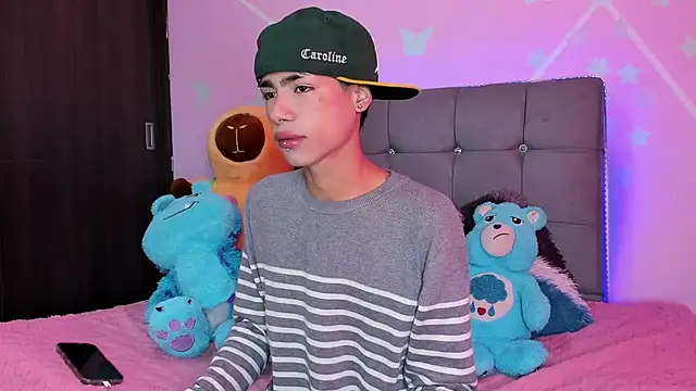 Snapshot of Playboy_Andersex chatting on September 21, 2025, 6:13 pm Playboy Andersex online show from September 21, 2025, 6:13 pm