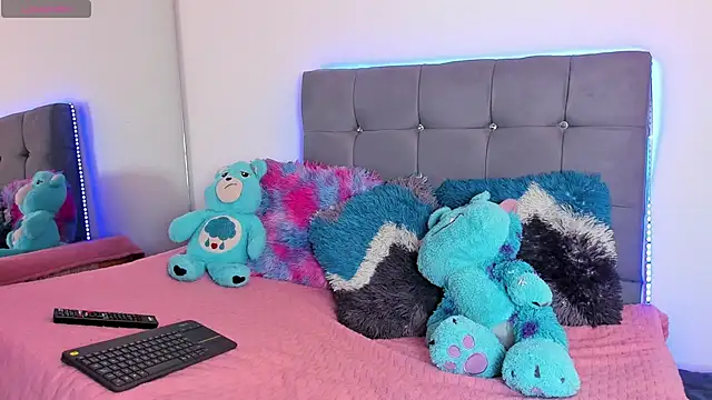 Snapshot of Playboy_Andersex chatting on September 25, 2025, 6:14 pm Playboy Andersex online show from September 25, 2025, 6:14 pm