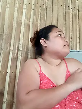 Snapshot of Weng_31 chatting on April 22, 2026, 6:31 am Weng 31 online show from April 22, 2026, 6:31 am