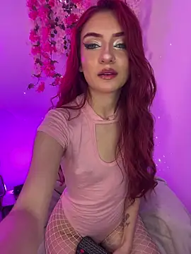 LucyGray online show from November 12, 2025, 6:17 am