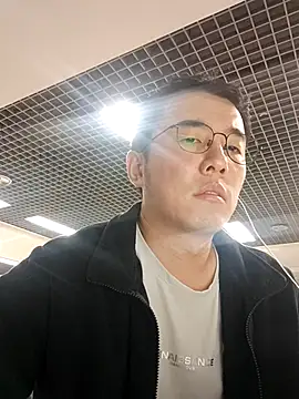 Snapshot of nnnnnan9527 chatting on October 11, 2025, 7:42 am nnnnnan9527 online show from October 11, 2025, 7:42 am