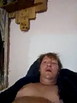 Snapshot of justeadeux chatting on February 26, 2026, 7:08 am justeadeux online show from February 26, 2026, 7:08 am