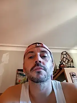 branletteur online show from September 20, 2025, 6:40 am