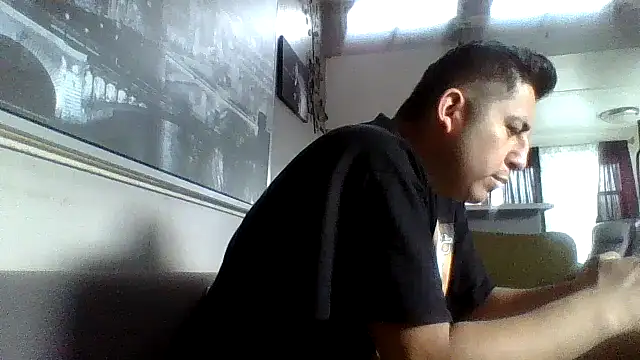 B3toBaby online show from November 17, 2025, 10:58 pm