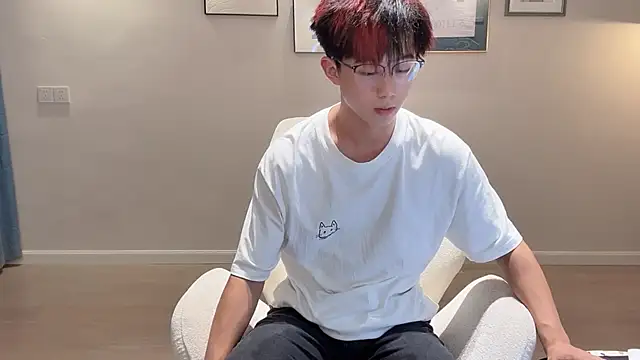 STxuguanhan online show from September 29, 2025, 10:26 pm