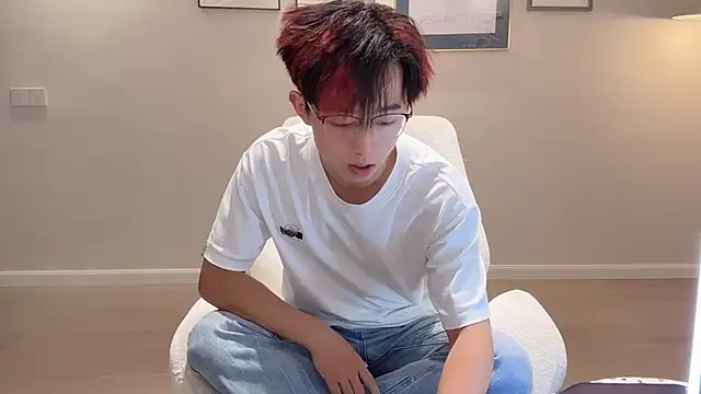 STxuguanhan online show from September 29, 2025, 7:59 am