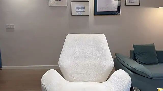 STxuguanhan online show from October 3, 2025, 9:11 am