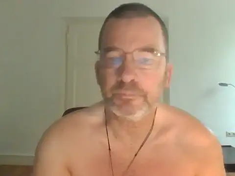 Snapshot of stallionrider88 chatting on May 31, 2026, 11:49 am stallionrider88 online show from May 31, 2026, 11:49 am