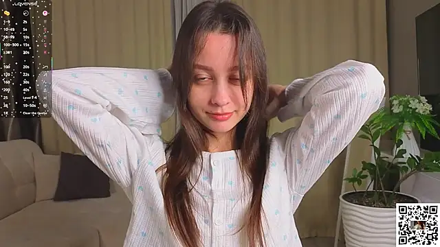 VineciaDestors online show from September 24, 2025, 4:13 pm