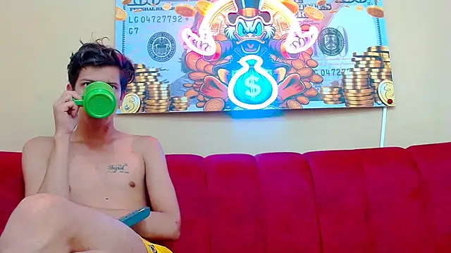 CrazyBoys Extreme online show from September 19, 2025, 5:44 am