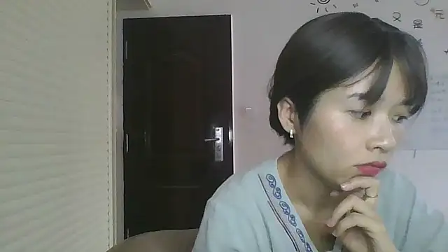 Snapshot of Monice1314 chatting on September 20, 2025, 5:45 am Monice1314 online show from September 20, 2025, 5:45 am