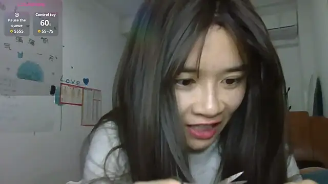 Snapshot of Monice1314 chatting on October 31, 2025, 7:38 am Monice1314 online show from October 31, 2025, 7:38 am