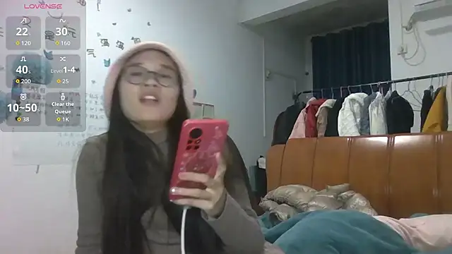 Snapshot of Monice1314 chatting on October 28, 2025, 12:04 pm Monice1314 online show from October 28, 2025, 12:04 pm